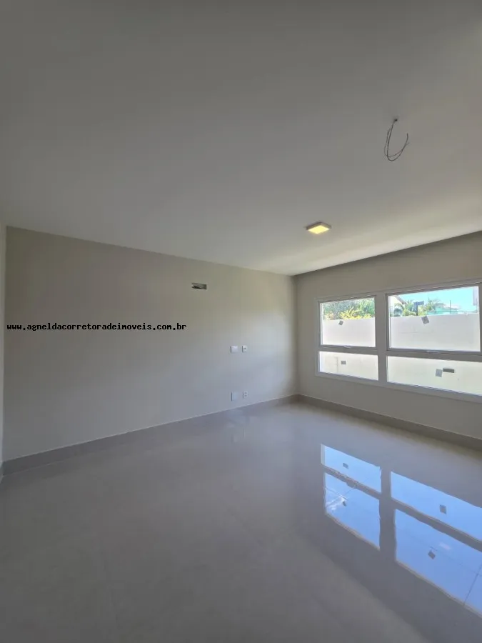 Imagem Casa em Condomínio para Venda em Parnamirim, Pium (Distrito Litoral), 3 dormitórios, 3 suítes, 4 banheiros, 4 vagas