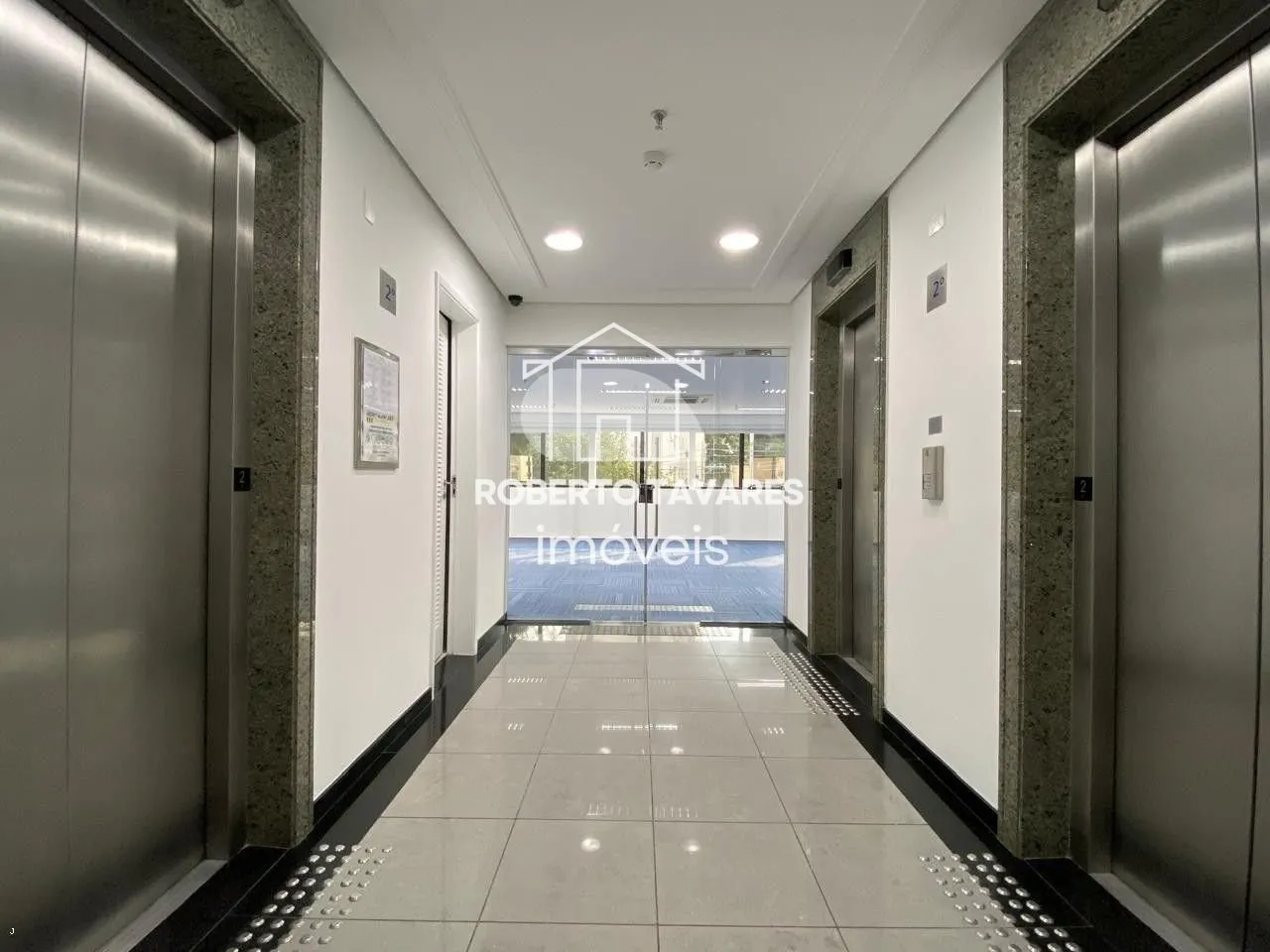 Imagem Prédio Inteiro de 2452m² no bairro Vila Mariana, em São Paulo
