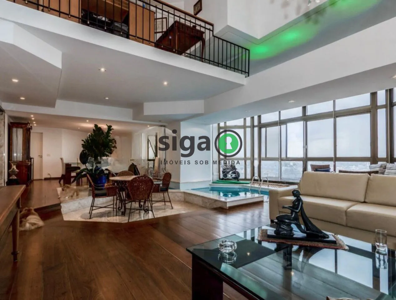 Imagem Apartamento Duplex a venda, de 339m, 3 quartos e 5 vagas.