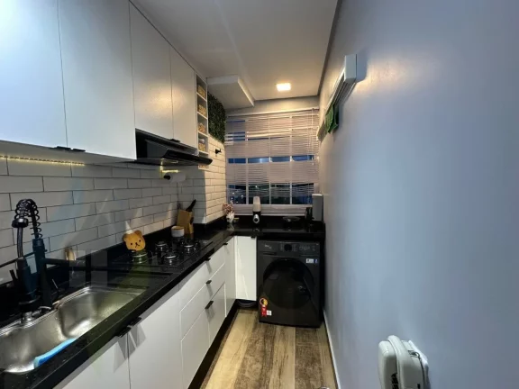 Imagem Apartamento de 2 dormitórios, 1 banheiro, com 40m² em Jardim São Saverio, São Paulo
