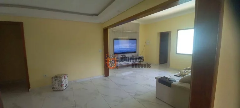 Imagem Chácara com 4 dormitórios à venda, 960 m² por R$ 1.290.000,00 - Mascate - Nazaré Paulista/SP