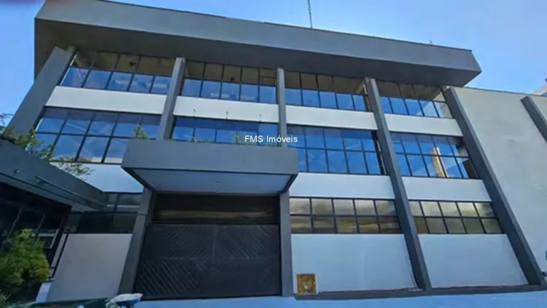 Foto do imóvel Galpão com 3.647m² para venda na Barra Funda.