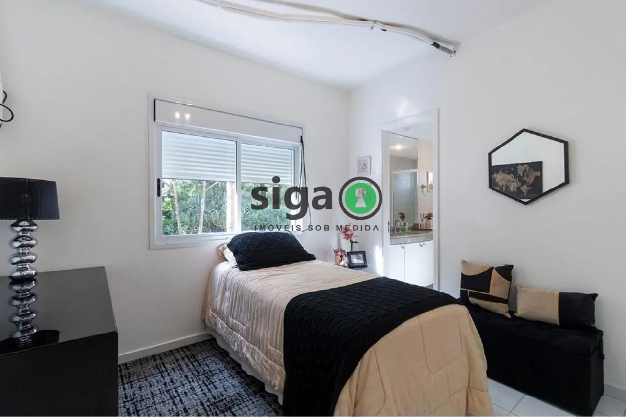 Imagem Apartamento a venda no Condomínio Villagio Panamby, com 4 quartos e 4 vagas. AVALIA PERMUTA