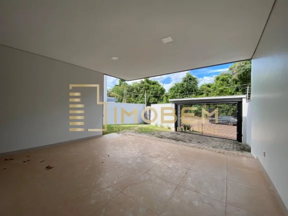 Imagem Imóvel de Alto Padrão: Casa à venda em Sinop-MT, no bairro Jardim Itália III, com 3 quartos, 1 suíte e ampla área de 154m².