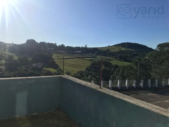 Imagem Casa à Venda na Cidade de com 4 Quartos, 2 Suítes e 6 Vagas de Garagem - Imperdível!