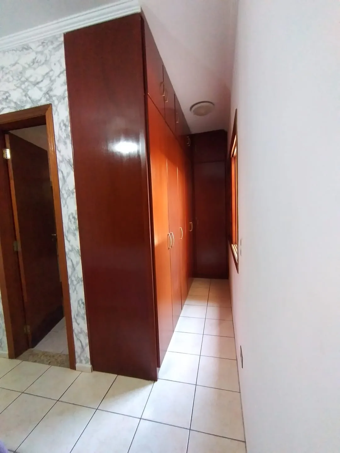 Imagem Casa à venda 3 Quartos, 1 Suite, 3 Vagas, 250M², Jardim Independência, Taubaté - SP