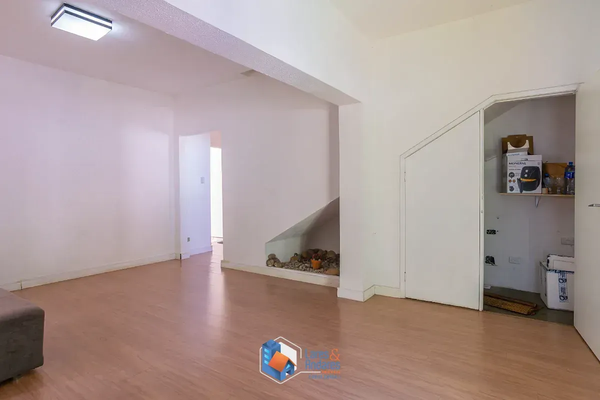 Imagem Casa comercial para venda em Pacaembu, 320m²