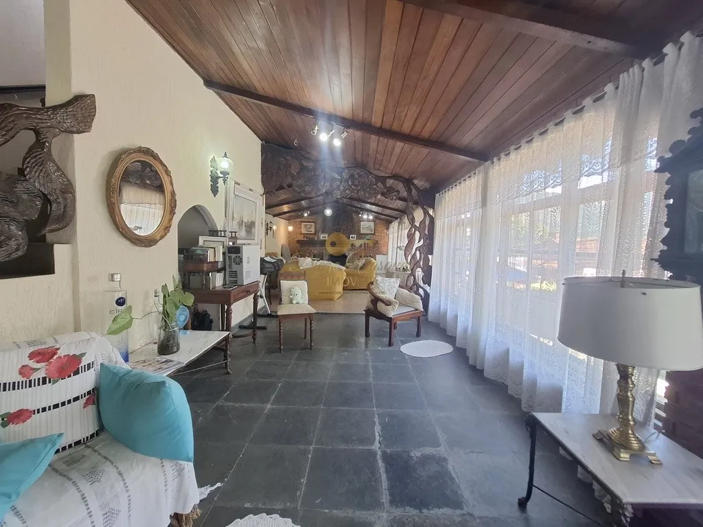 Imagem Casa para Venda em Teresópolis / RJ no bairro Santa Cecília