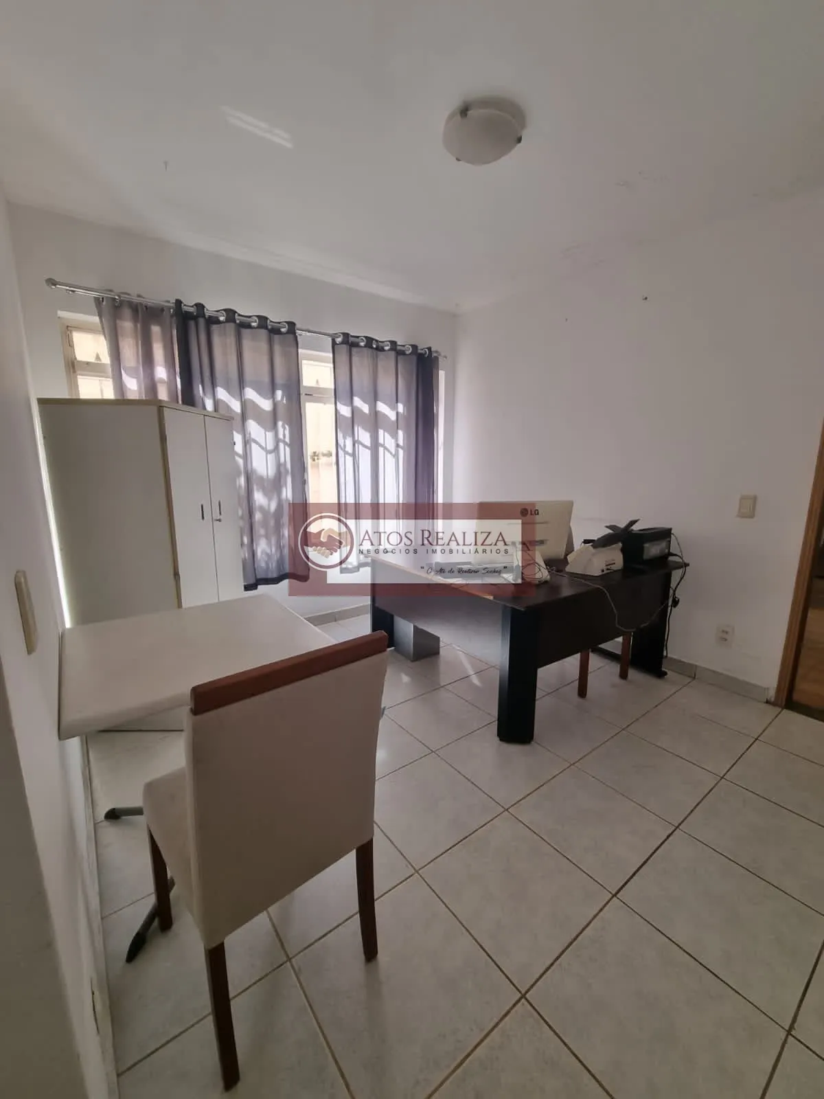 Imagem Sobrado com Edícula em Jardim Primavera - SP: 3 dormitórios, 2 suítes, 4 banheiros e 184m² por R$900.000 - Venda e Locação