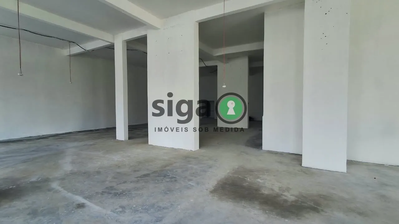 Imagem Loja de esquina com 500 m² para locação no Brooklin | Pé-direito duplo e porte-cochère