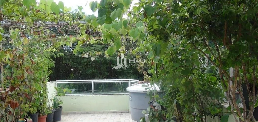 Imagem Sobrado à venda na Vila Matilde com 5 dormitórios 4 suítes 200 m² a 100 metros do Metrô Patriarca