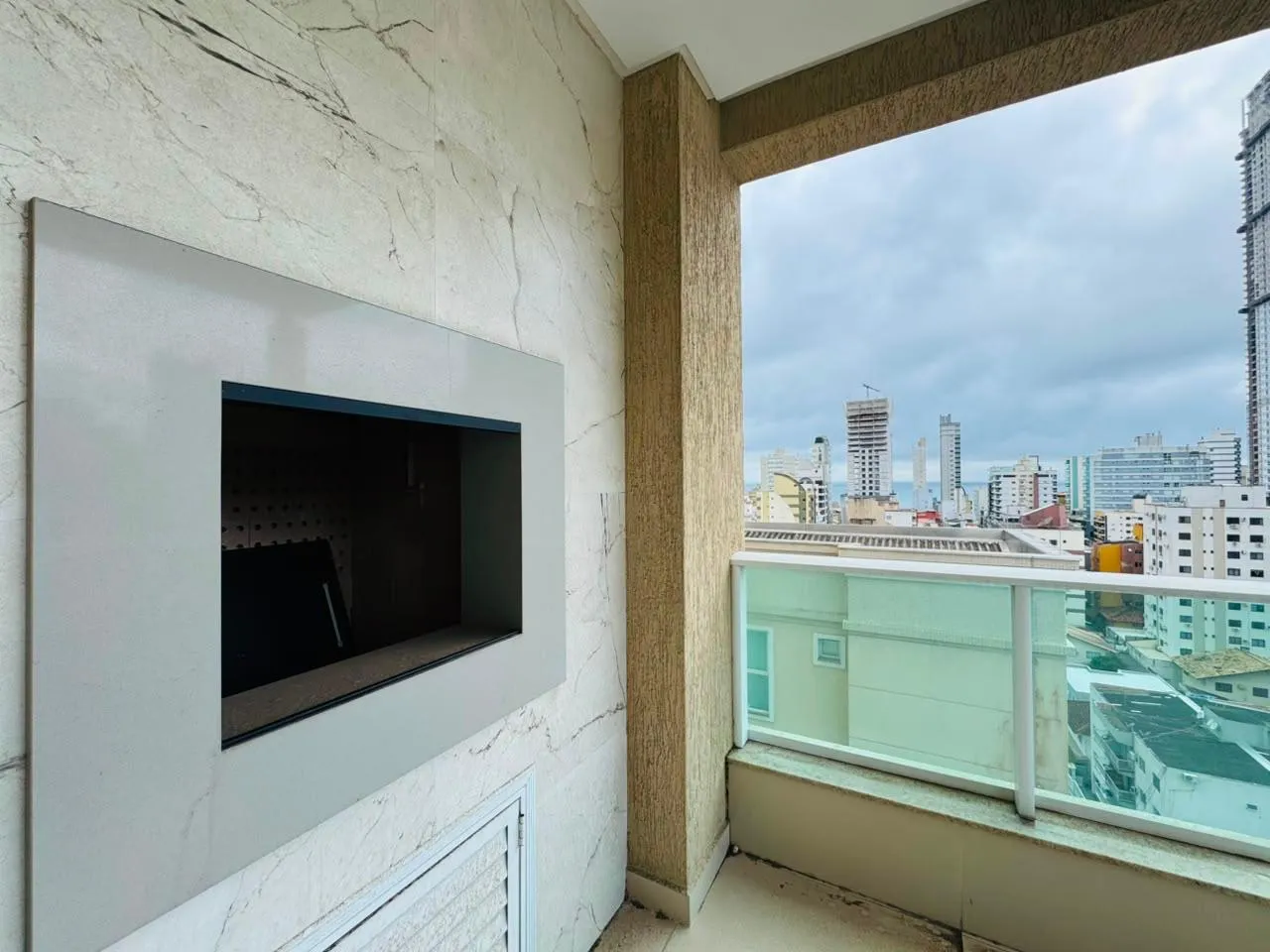 Imagem Apartamento com vista para o mar à venda com 166m2 por R$ 1.900.000,00