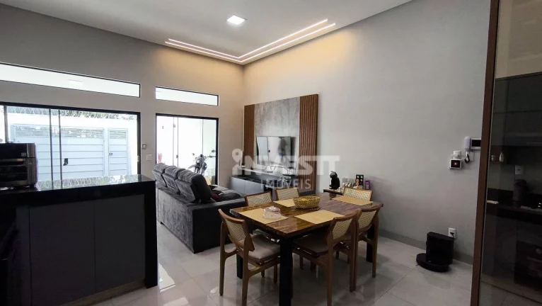 Imagem Casa com 3 dormitórios à venda, 135 m² por R$ 790.000,00 - Jardim Presidente - Goiânia/GO