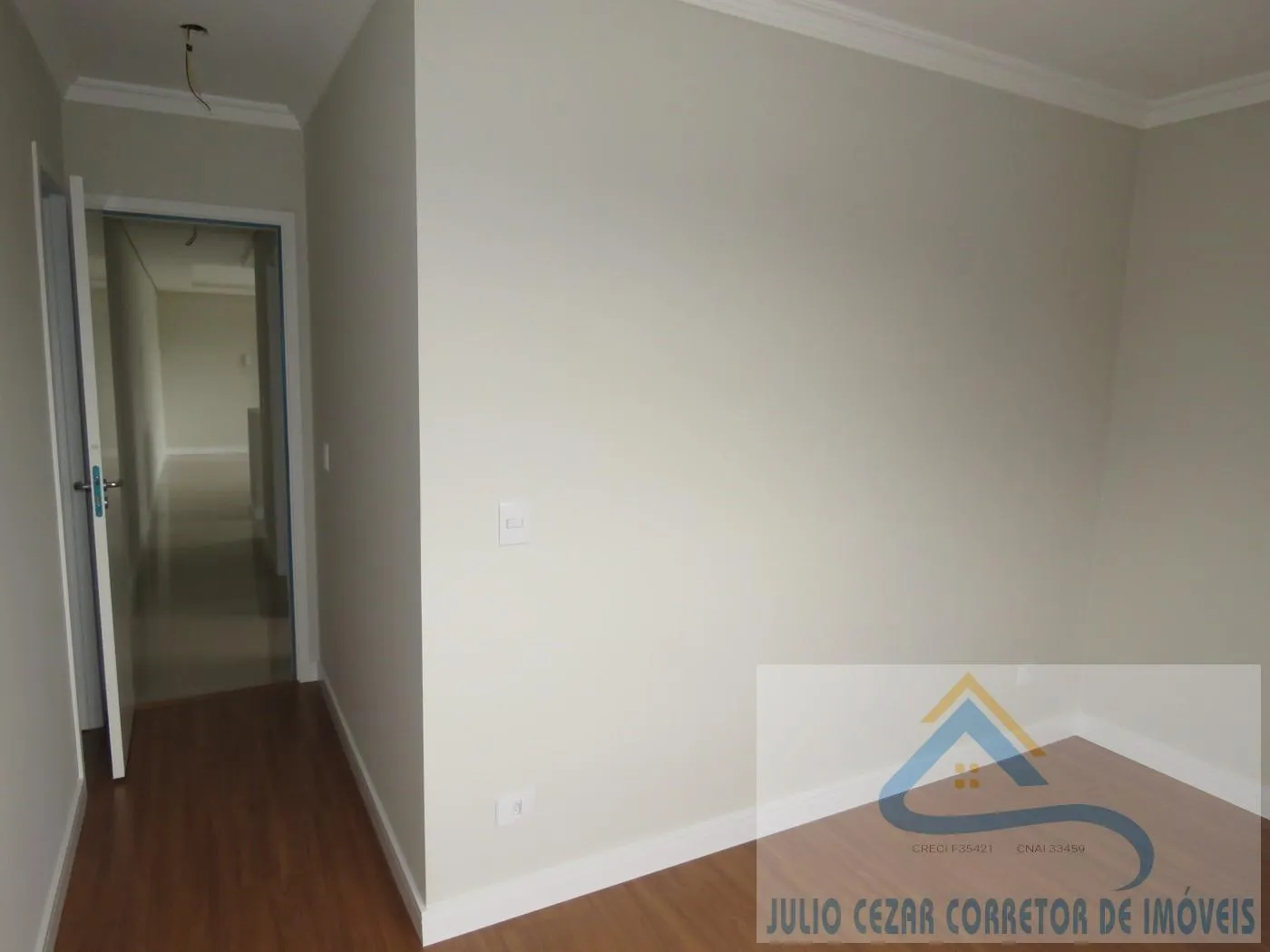 Imagem Apartamento para Venda em São José dos Pinhais, São Cristóvão, 2 dormitórios, 1 suíte, 2 banheiros, 1 vaga