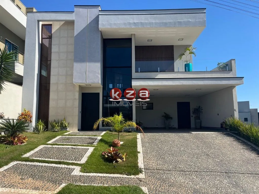 Foto do imóvel Casa de luxo em condomínio à venda em Valinhos-SP, Condomínio Villa do Sol: 4 suítes, 3 salas, 6 banheiros, 4 vagas de garagem, 285m².