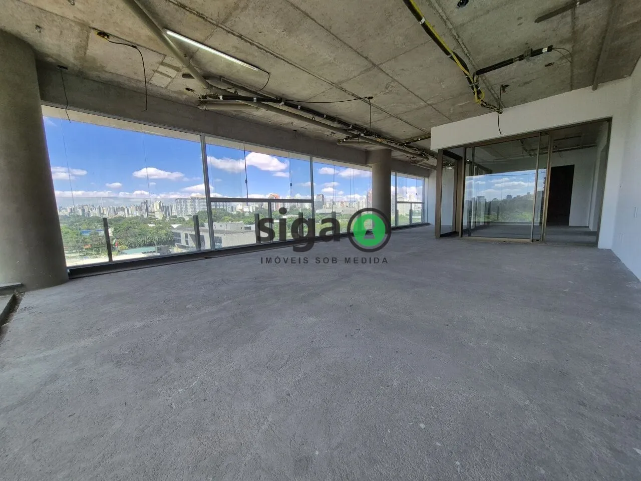 Imagem Apartamento a venda com 4 quartos em MOEMA / Ibirapuera - São Paulo