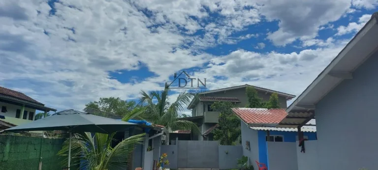 Imagem Casas e 2 salões - Bairro Massaguaçu - Caraguatatuba