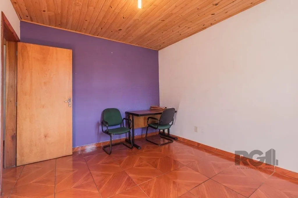 Imagem Casa com 4 dormitórios no bairro Santa Maria Goretti