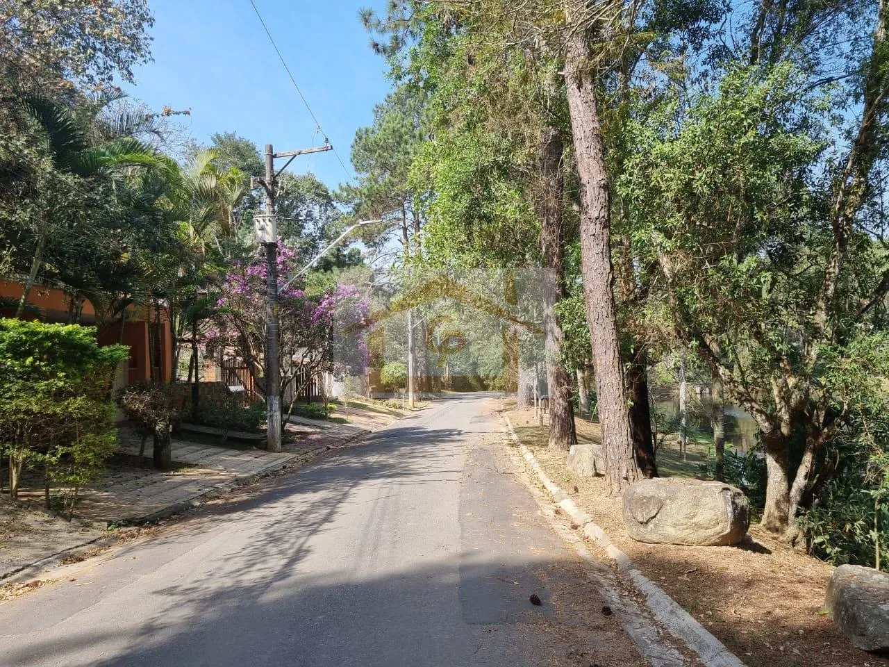 Imagem Linda natureza , frente ao lago!!! 4 suítes, 4 vagas