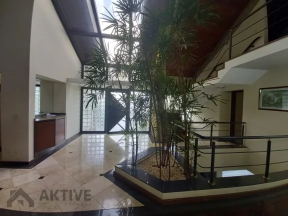 Imagem Casa de Condomínio em Alphaville - Santana de Parnaíba, SP