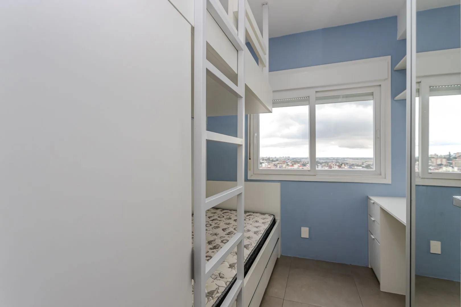 Imagem Apartamento no Jardim Lindóia de 2 dormitórios vaga e infra