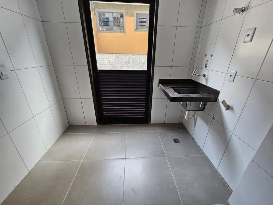Imagem Apartamento para Venda em Teresópolis / RJ no bairro Agriões