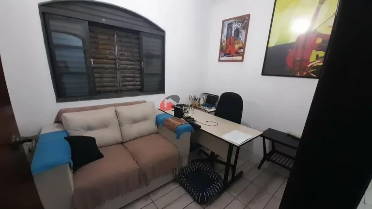 Imagem Sobrado à venda 3 Quartos, 1 Suite, 2 Vagas, 190M², Vila Lúcia, São Paulo - SP