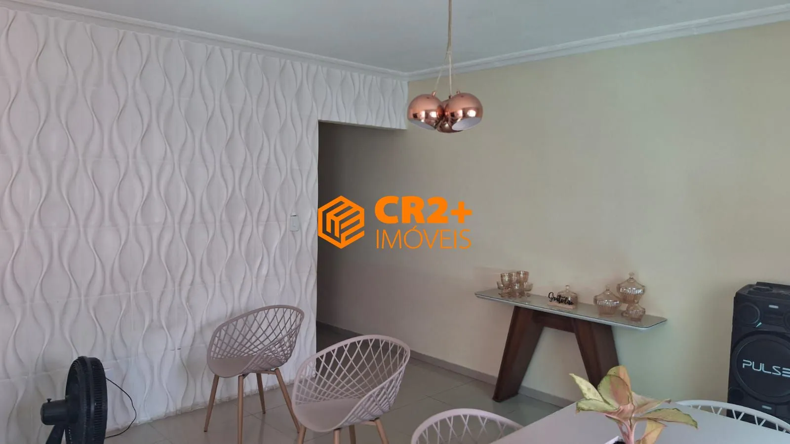 Imagem Casa à venda de porteira fechada em Candeias - 180 m², 2 quartos e 2 vagas