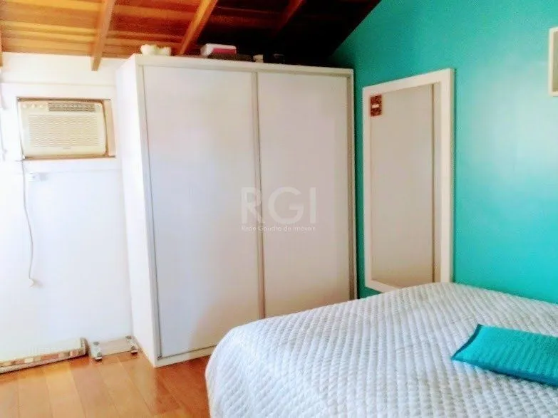 Imagem Casa Condominio para Venda - 126m², 3 dormitórios, sendo 2 suites, 2 vagas - Ipanema