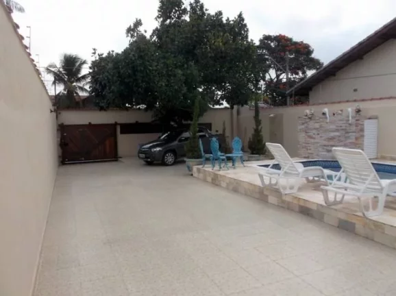 Imagem CASA 3 DORMITORIOS COM PISCINA