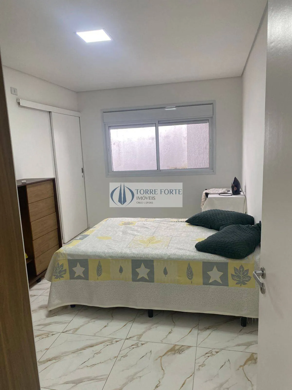 Imagem Casa de condominio Aruja V com 4 suites 3 vagas no Jardim Fazenda Rincão