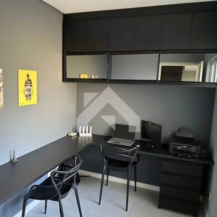 Imagem Casa de Condomínio em Jardim Pioneiro - Cotia