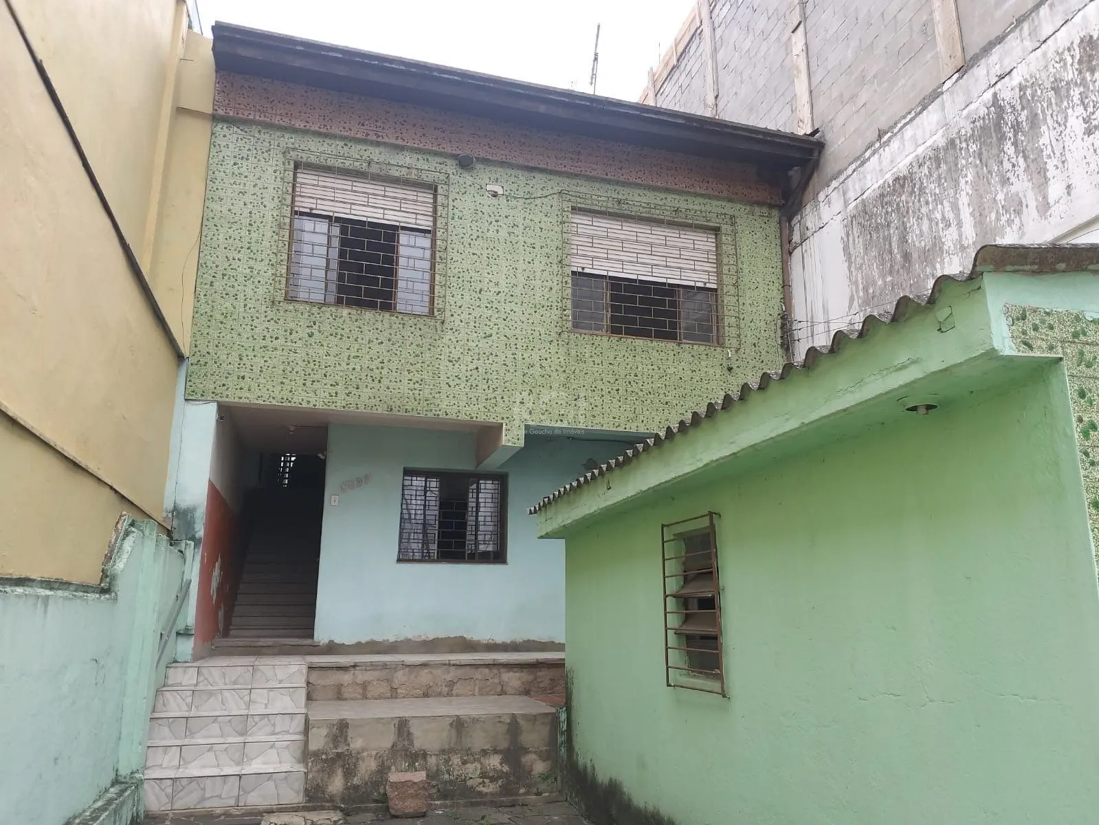 Imagem Casa para Venda - 136m², 4 dormitórios, 1 vaga - Agronomia