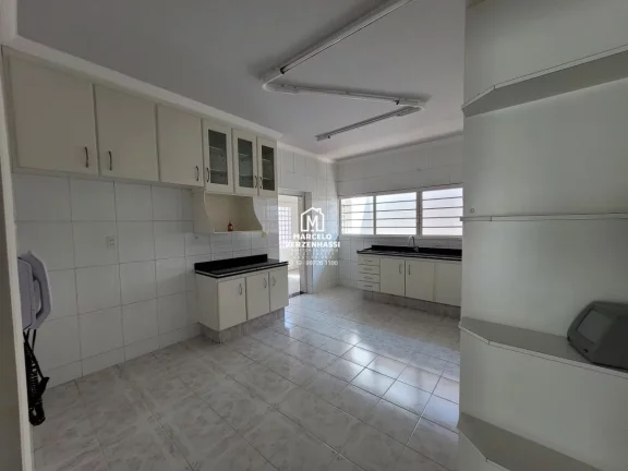 Imagem Comercial para Venda em Limeira / SP no bairro Jardim Montezuma