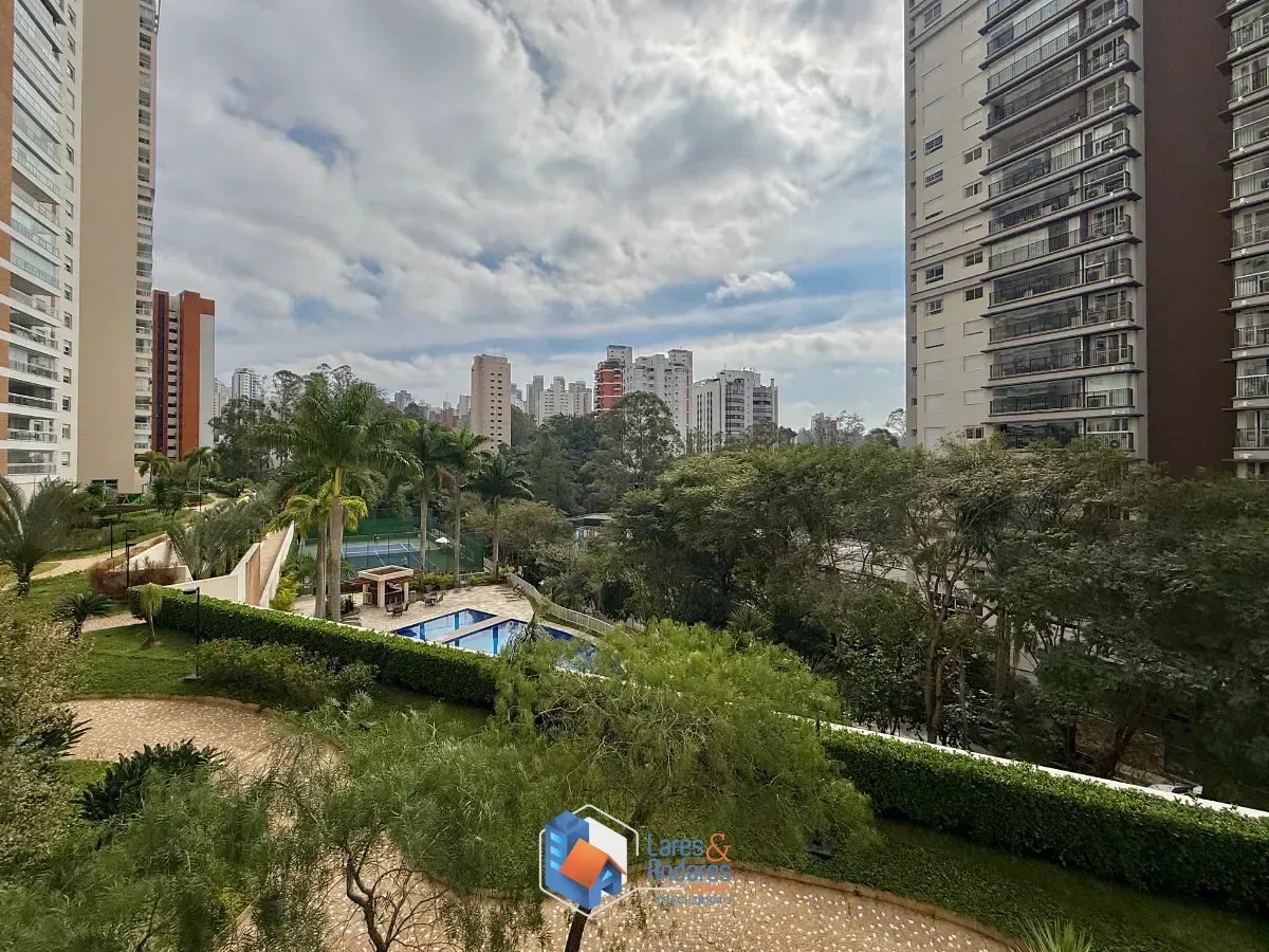 Imagem Apartamento para venda em Vila Andrade com 4 quartos, sendo 3 suítes, 200m²