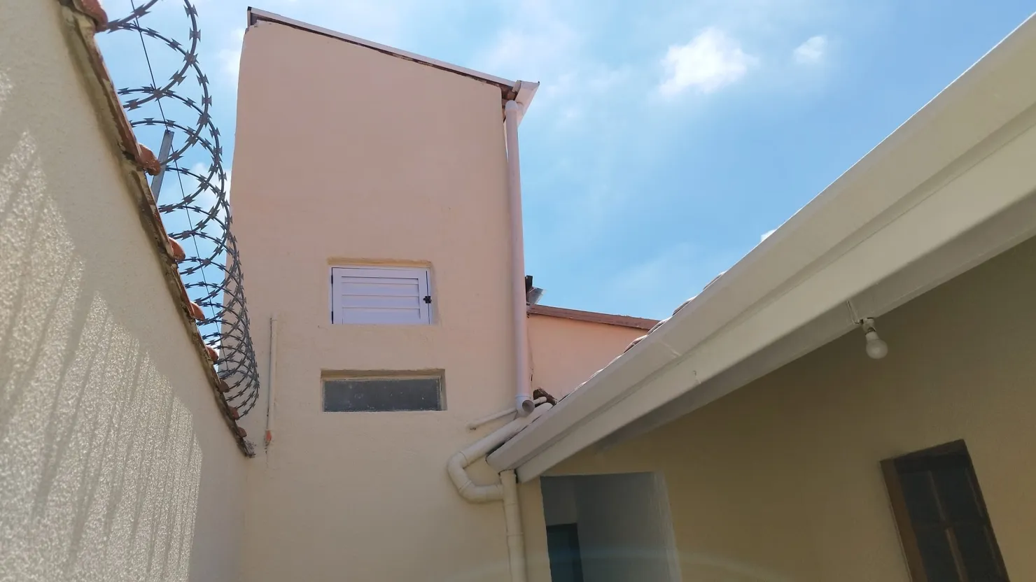 Imagem Comercial à venda 2 Vagas, 250M², Centro, Taubaté - SP