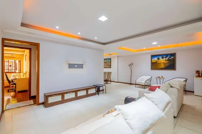 Imagem Casa para venda no bairro Tristeza em Porto Alegre