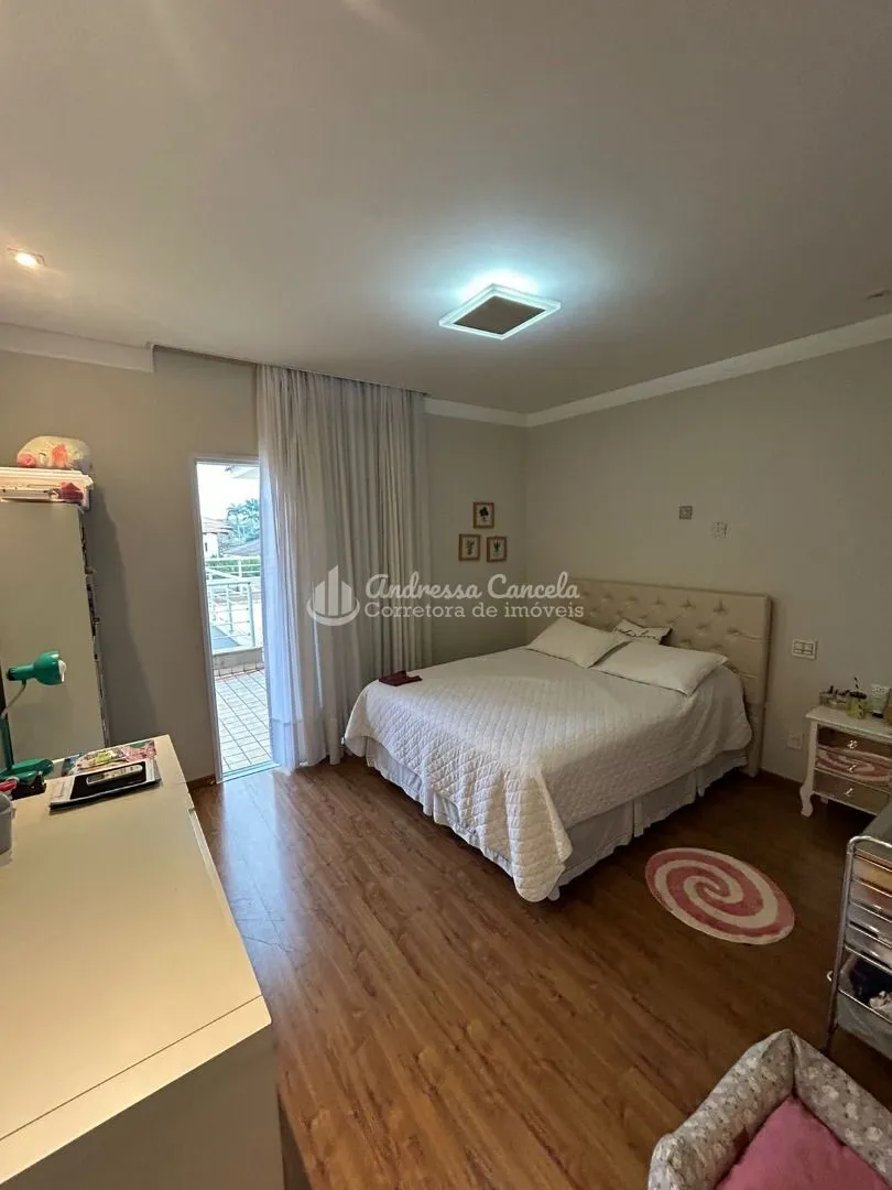 Imagem Village Santa Helena - Sobrado com 4 dormitórios à venda, 670 m² por R$ 6.500.000,00 - VILLAGE SANTA HELENA - São José do Rio Preto/SP