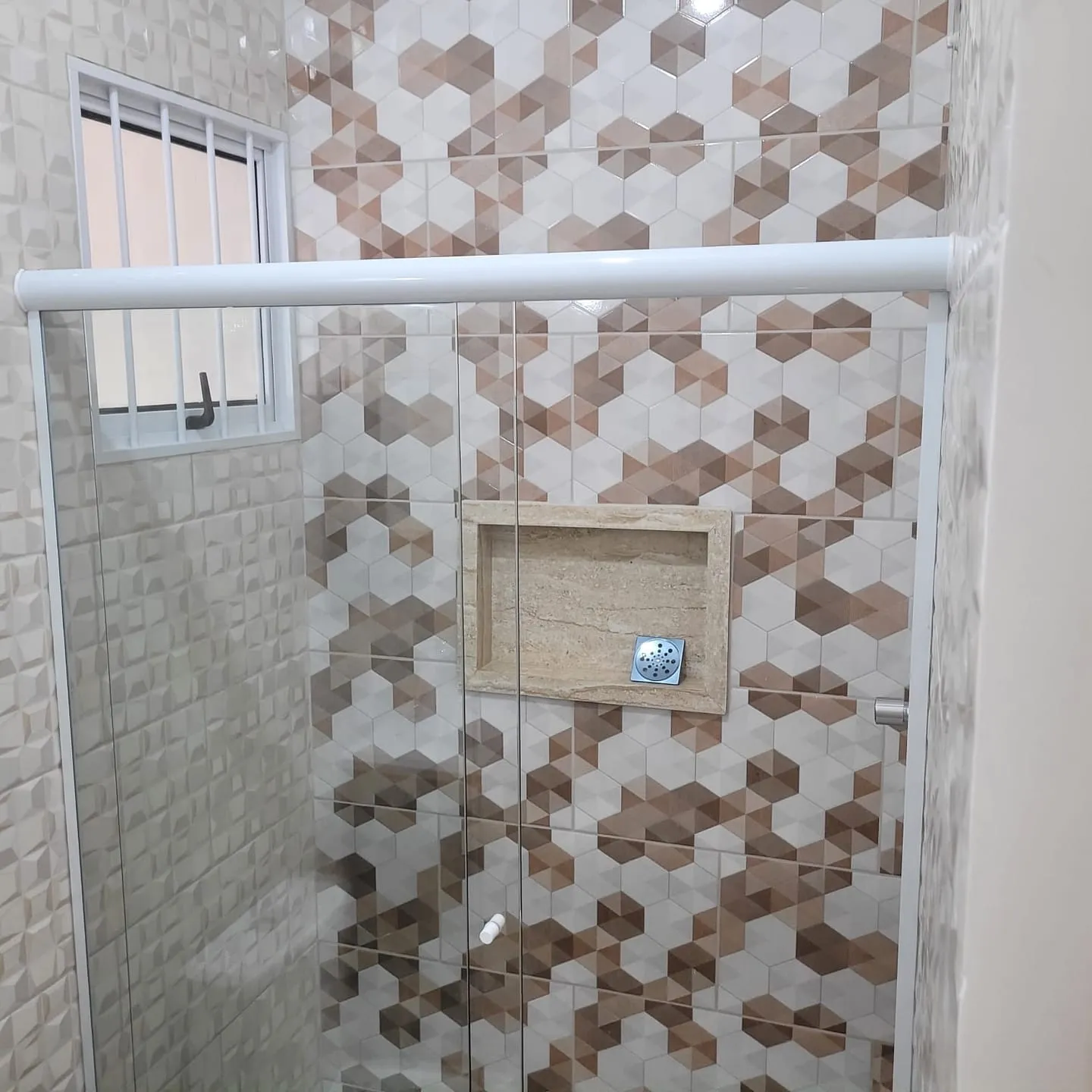 Imagem Casa à venda 2 Quartos, 1 Suite, 2 Vagas, 125M², Jardim Continental, Taubaté - SP