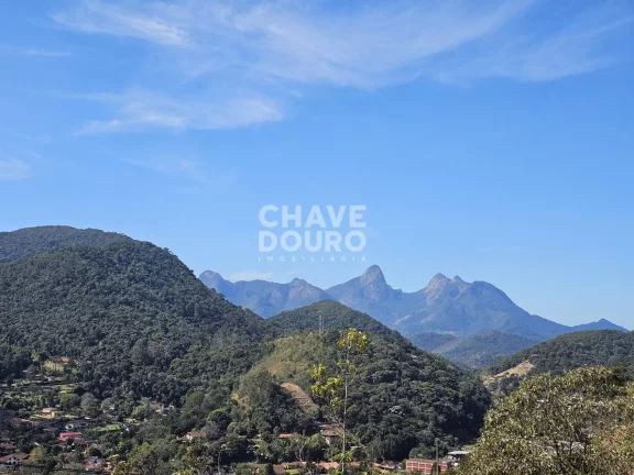 Imagem Terreno com 2.380m² para venda em Albuquerque, Teresópolis RJ