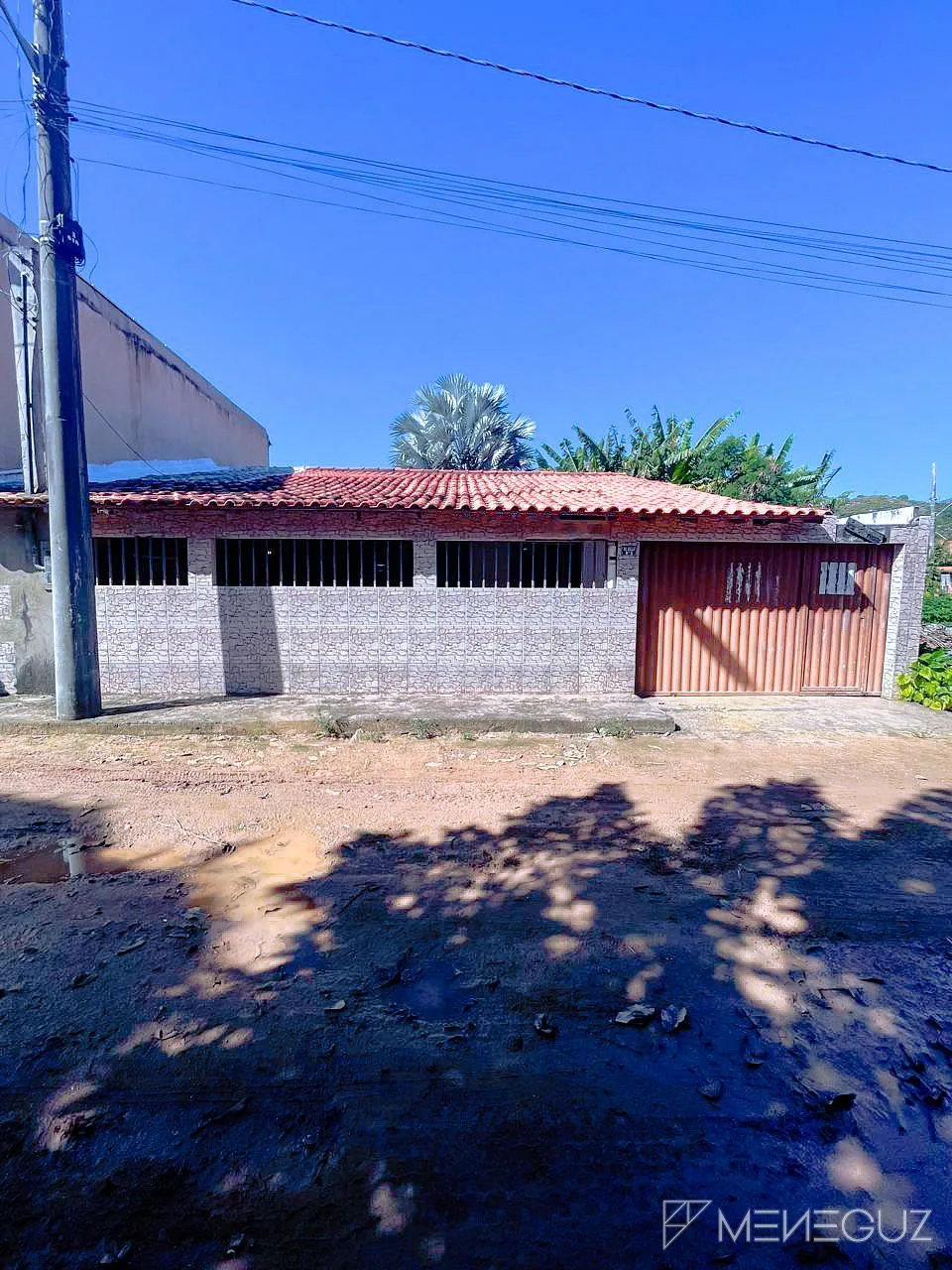 Imagem CASA A VENDA EM SETIBA, COM AMPLA ÁREA VERDE A POUCOS METROS DO MAR