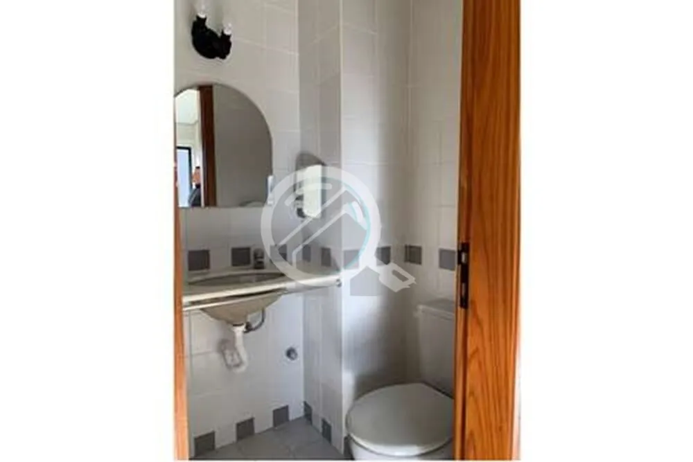 Imagem Excelente oportunidade para investidores e empresários! Apresentamos um conjunto comercial desocupa...