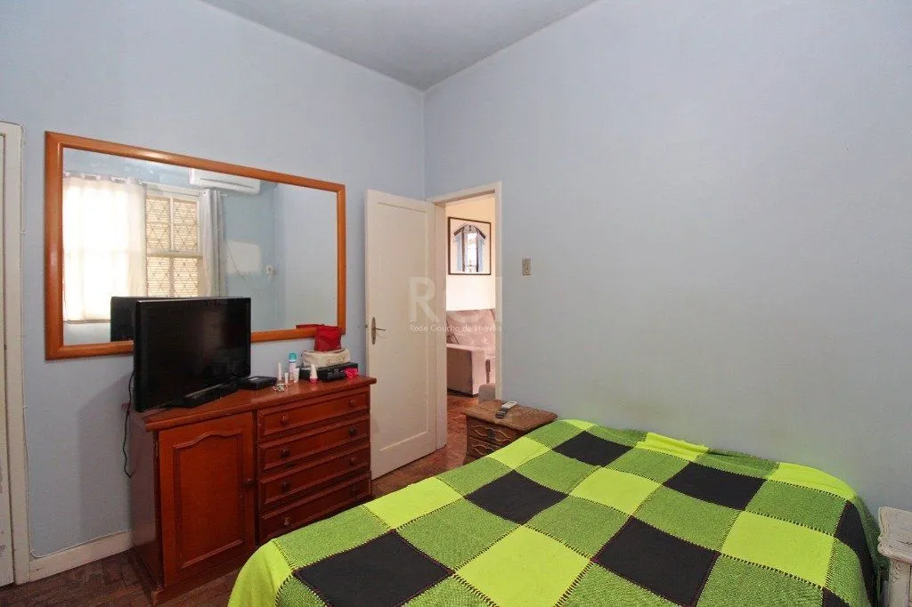 Imagem Casa para Venda - 264m², 3 dormitórios, 2 vagas - Santa Tereza