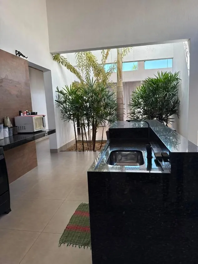 Imagem CASA DE ALTO PADRÃO À VENDA NA BARRAGEM CARMO DO CAJURU/MG, com 1.555 m²