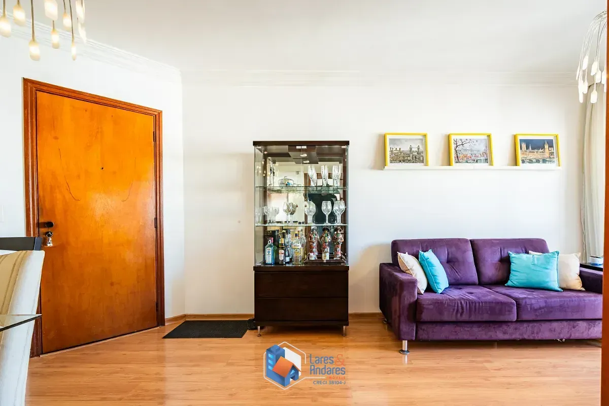 Imagem Apartamento para venda em Saúde com 3 quartos, sendo 1 suíte, 75m²