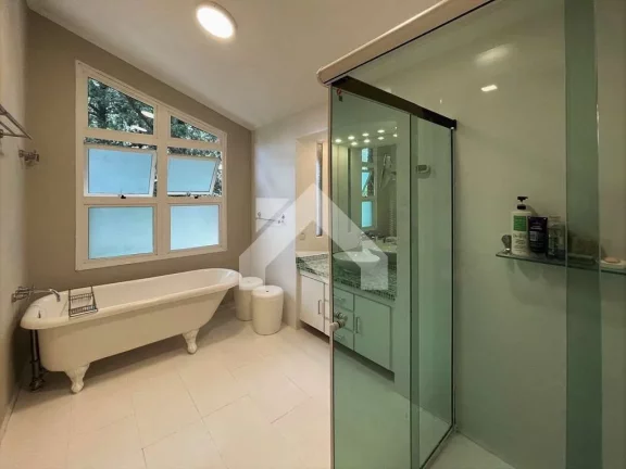 Imagem Casa de Condomínio em São Paulo II - Cotia