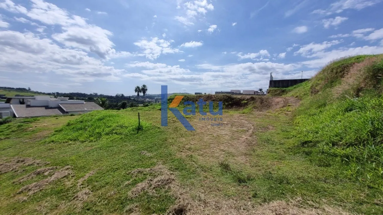 Imagem Excelente terreno à venda no Condomínio Residencial dos Lagos. Com uma área total de 850 m² e to...