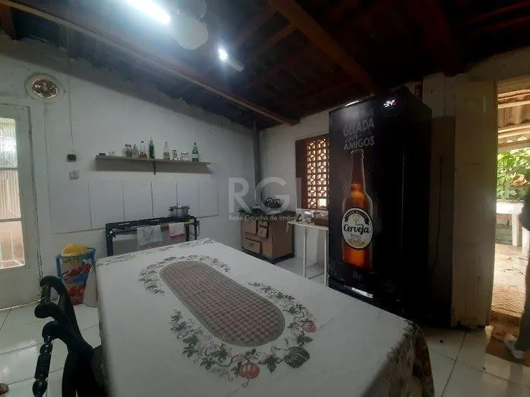 Imagem Casa para Venda - 243m², 3 dormitórios, 5 vagas - Medianeira