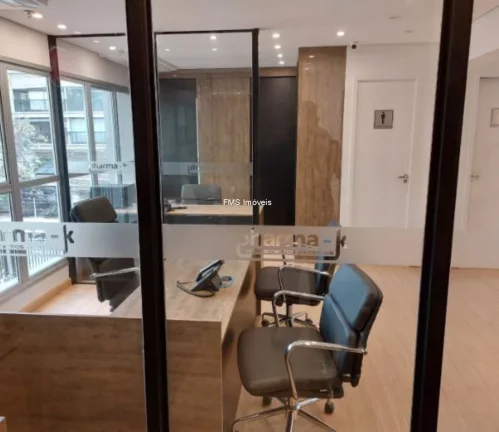 Imagem Conjunto comercial com 212m² em Perdizes.
