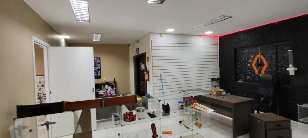 Imagem Sala Comercial para Aluguel em Cascavel, Bairro Coqueiral - Localização Privilegiada